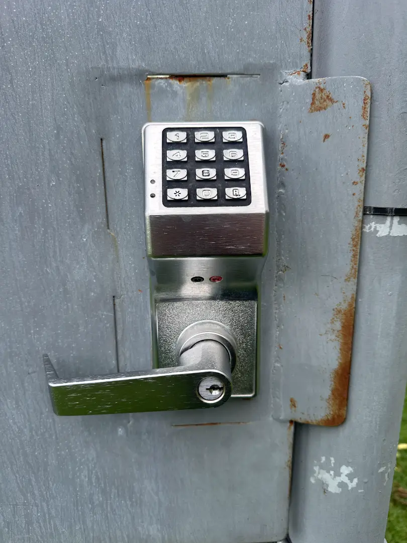 Commercial Locksmith Services